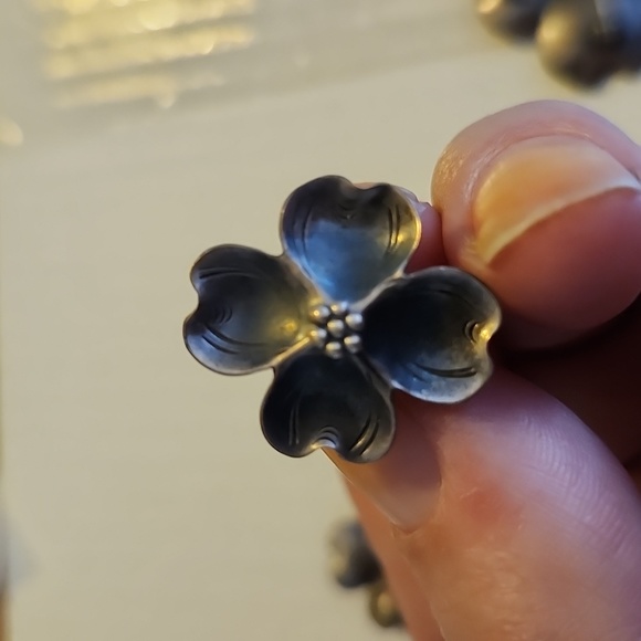 Sterling Silver Stuart Nye Brooch & Matching Earrings - Picture 7 of 11